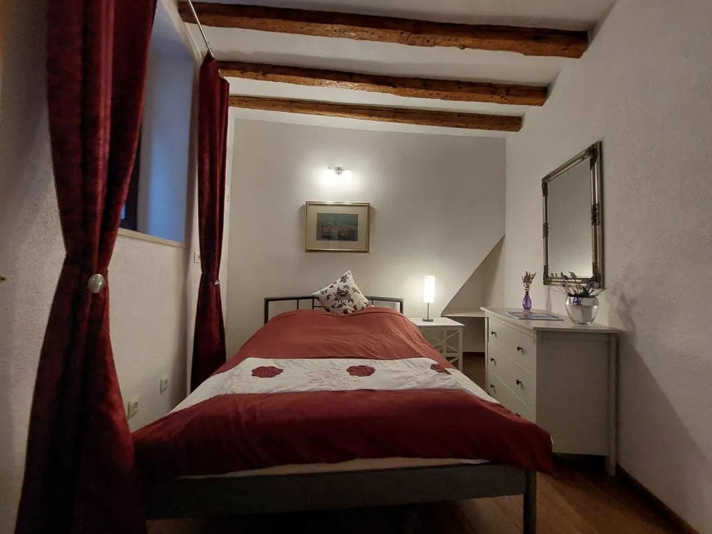2-Bedroom Apartment for 4 in Rovinj