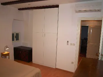 Rovinj Villa with 5 Bedrooms for 12 Guests