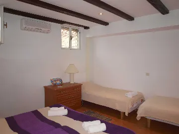 Rovinj Villa with 5 Bedrooms for 12 Guests