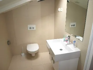 Rovinj Villa with 5 Bedrooms for 12 Guests