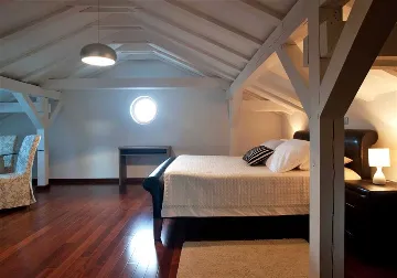 Air-Conditioned 3-Bedroom Apartment in Milna