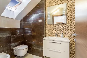 3-Bedroom Apartment in Podstrana with Sea View