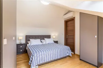 3-Bedroom Apartment in Podstrana with Sea View