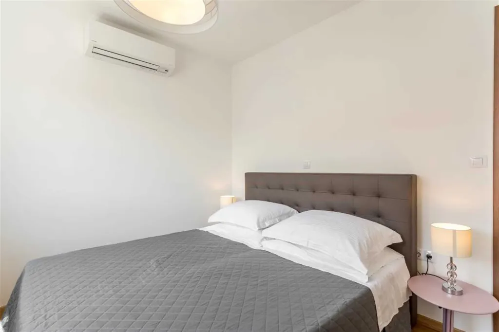 3-Bedroom Apartment in Podstrana with Sea View