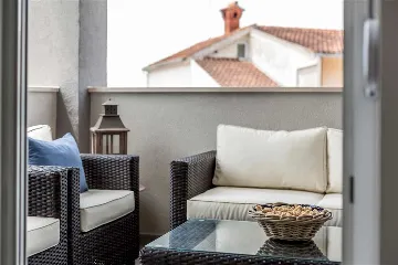 3-Bedroom Apartment in Podstrana with Sea View