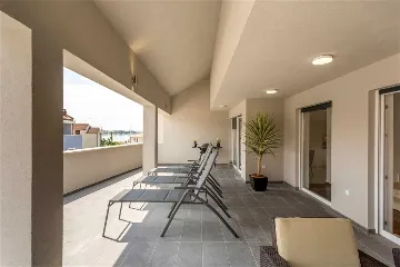 Podstrana 6-Bedroom Apartment with Sea-View Terrace