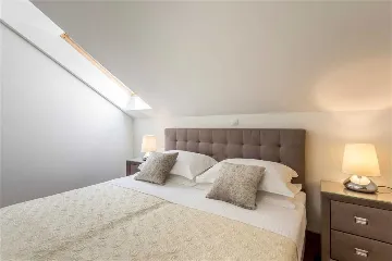 Podstrana 6-Bedroom Apartment with Sea-View Terrace