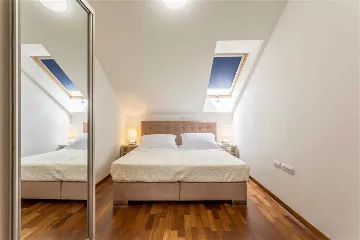 Podstrana 6-Bedroom Apartment with Sea-View Terrace