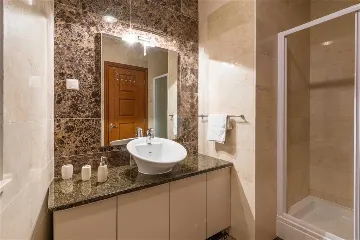 Air-Conditioned 2-Bedroom Apartment in Milna