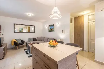 2-Bedroom Apartment in Split with Shared Terrace