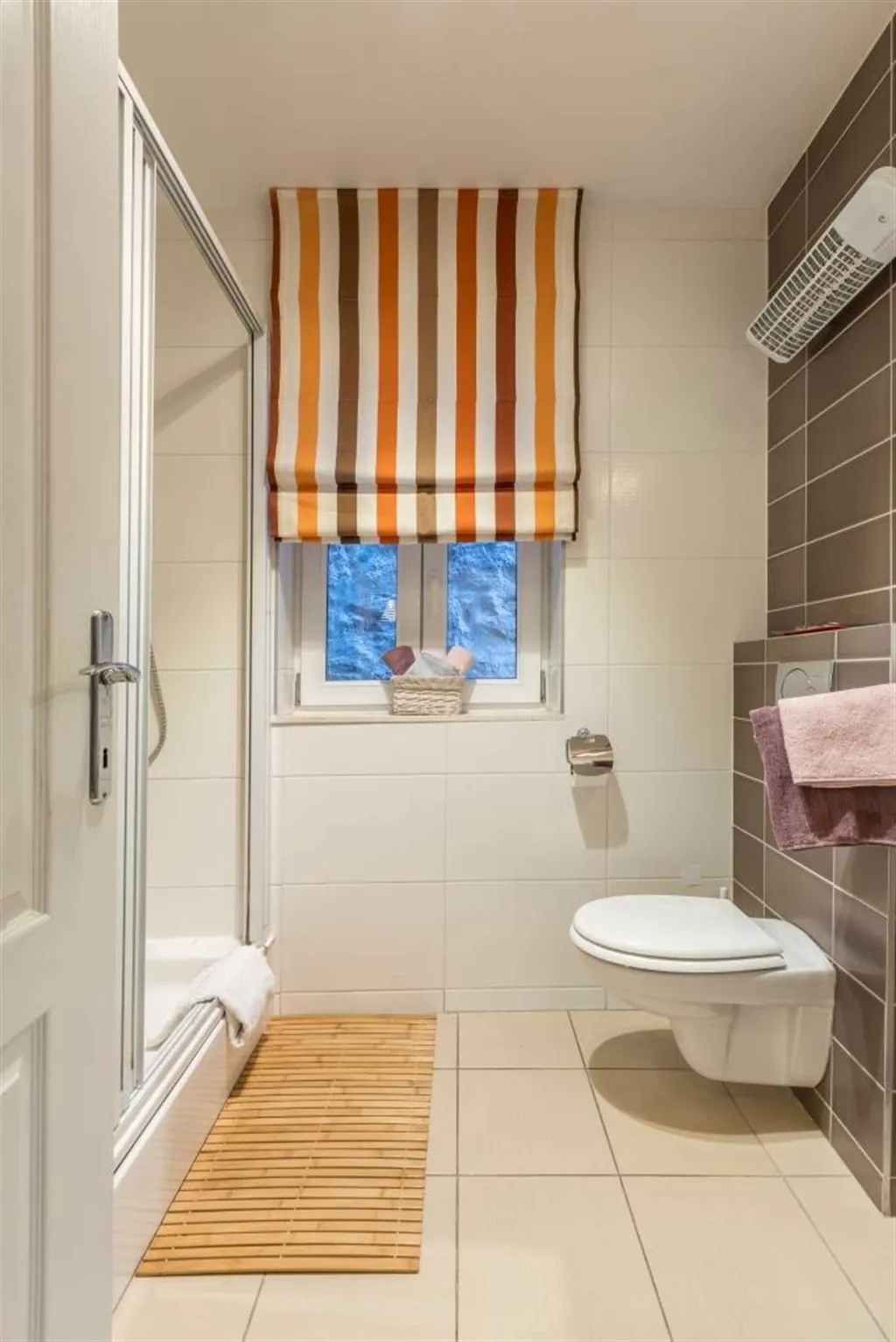 2-Bedroom Apartment in Split with Shared Terrace
