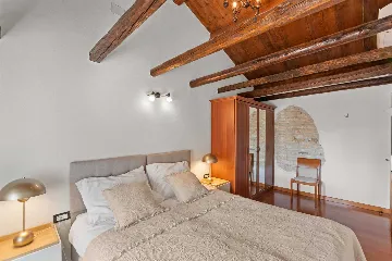 2-Bedroom Villa with Pool in Kanfanar (Sleeps 4)