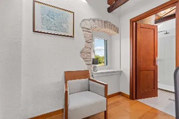 2-Bedroom Villa with Pool in Kanfanar (Sleeps 4)