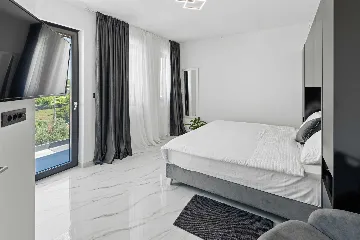 3-Bedroom Villa with Pool in Kanfanar