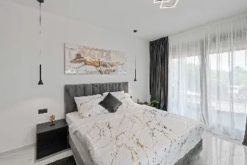 3-Bedroom Villa with Pool in Kanfanar