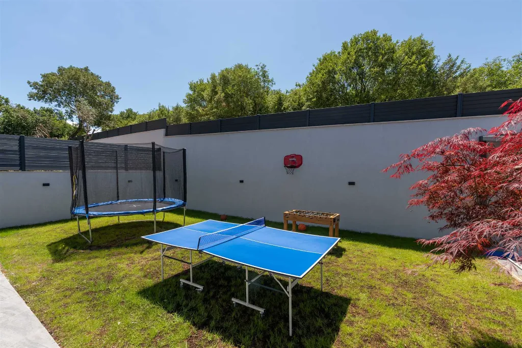 3-Bedroom Villa with Pool in Kanfanar