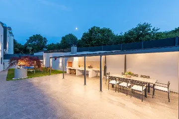 3-Bedroom Villa with Pool in Kanfanar