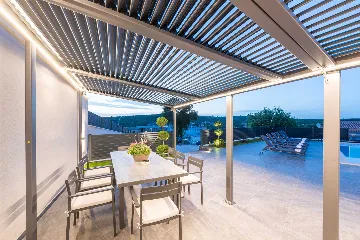 3-Bedroom Villa with Pool in Kanfanar