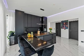 3-Bedroom Villa with Pool in Kanfanar