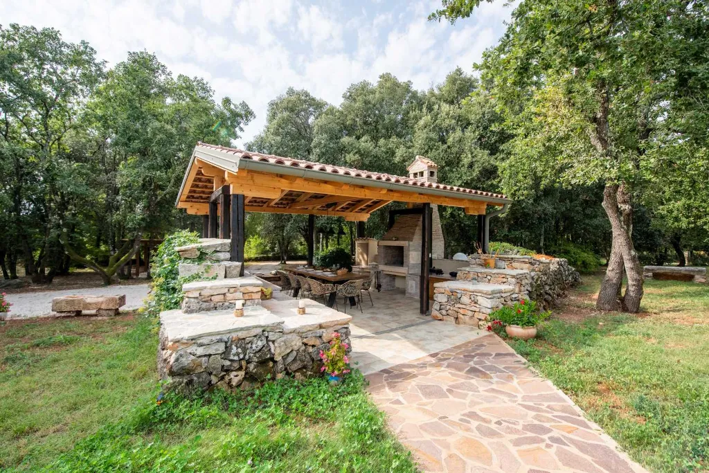 Secluded 4-Bedroom Villa in Greenery, Rovinj