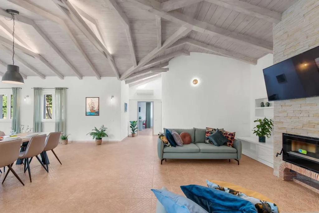 Secluded 4-Bedroom Villa in Greenery, Rovinj
