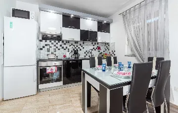 Villa in Rovinjsko Selo for 12 Guests