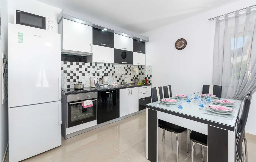 Villa in Rovinjsko Selo for 12 Guests