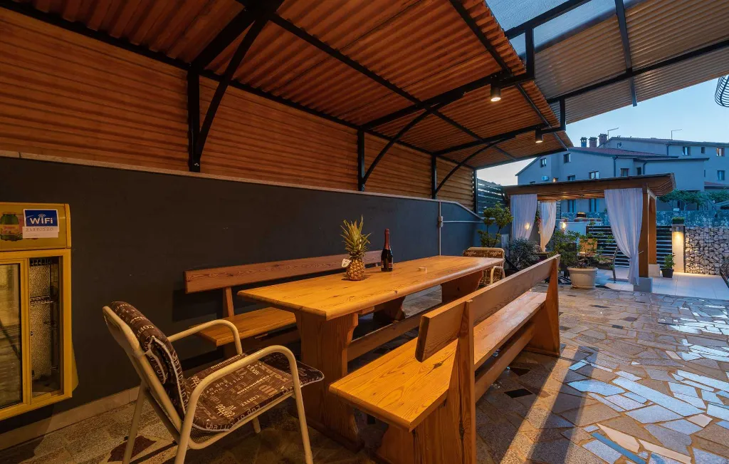 Villa in Rovinjsko Selo for 12 Guests