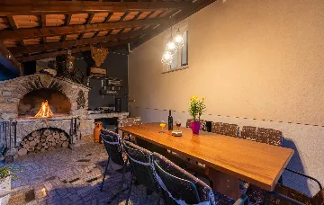 Villa in Rovinjsko Selo for 12 Guests