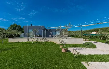 Modern Villa in Rovinj for 4 Guests