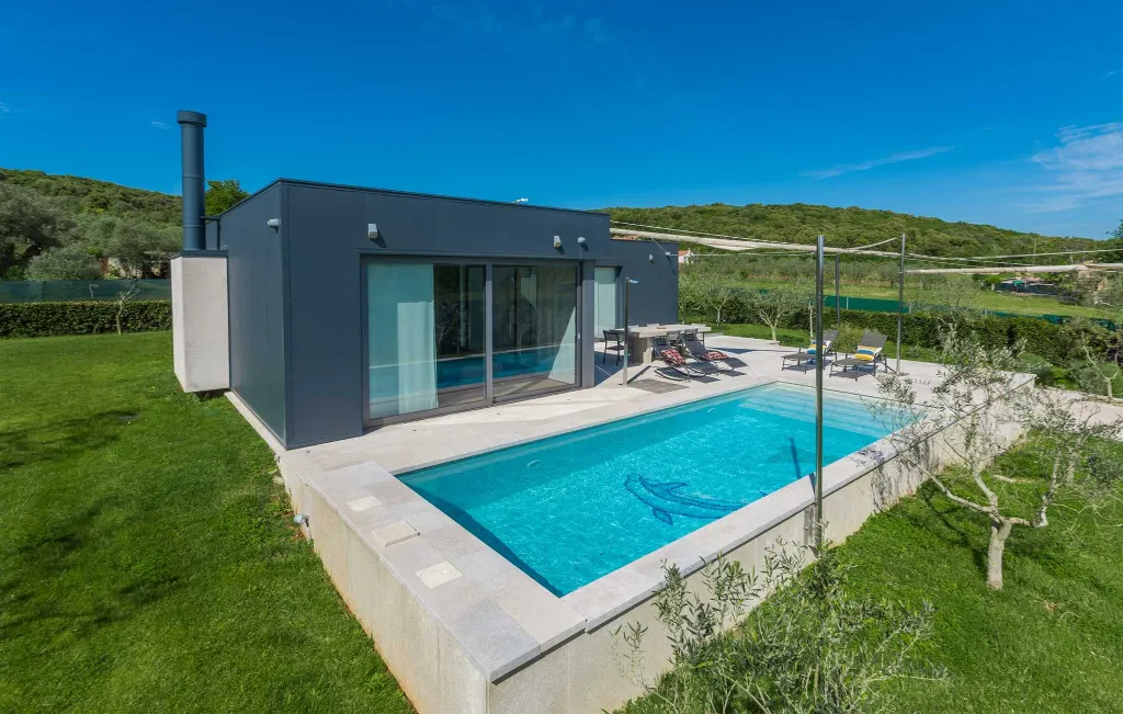 Modern Villa in Rovinj for 4 Guests