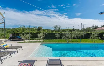 Modern Villa in Rovinj for 4 Guests