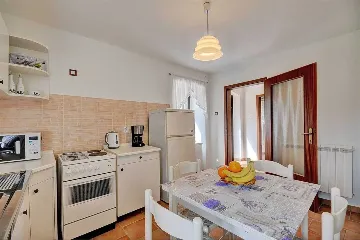 Holiday House in Rakalj for Up to 6 Guests