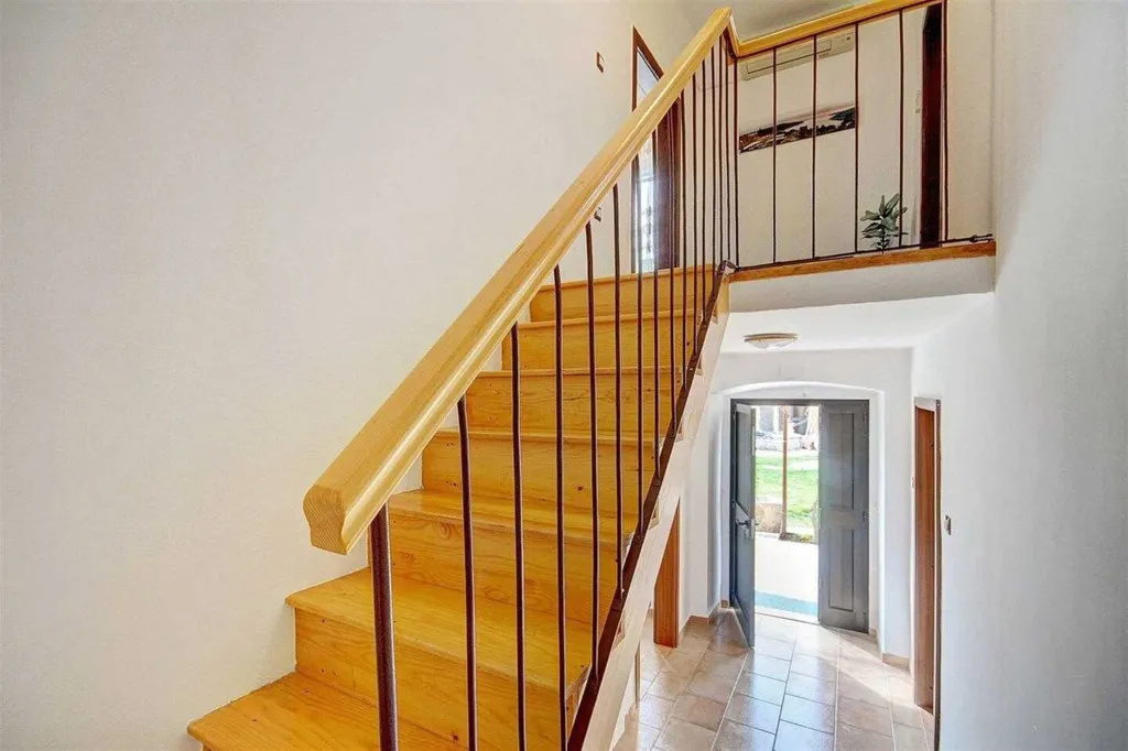 Holiday House in Rakalj for Up to 6 Guests