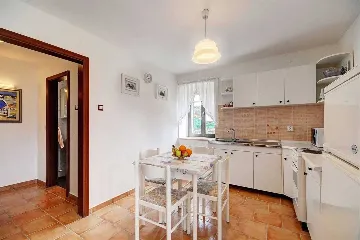 Holiday House in Rakalj for Up to 6 Guests