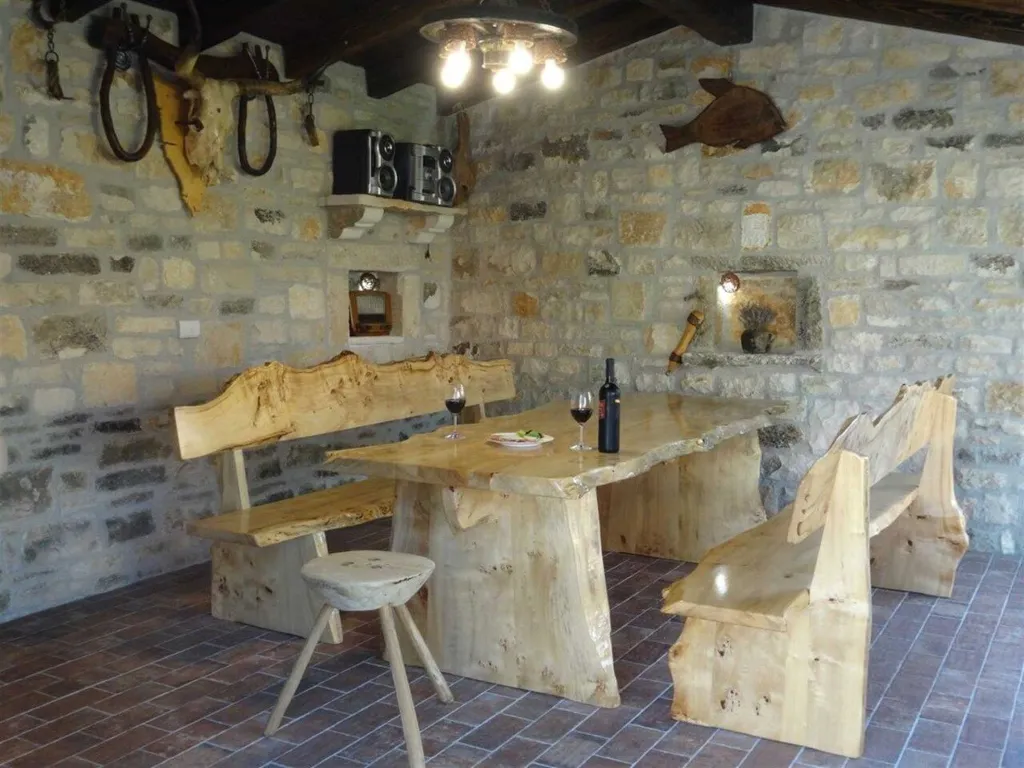 Holiday House in Rakalj for Up to 6 Guests