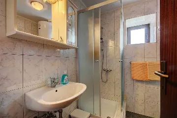 Holiday House in Rakalj for Up to 6 Guests