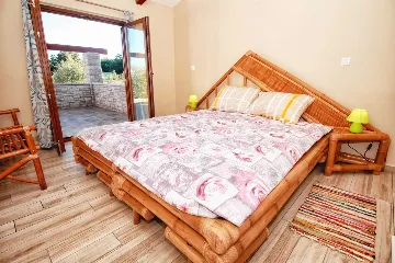 3-Bedroom Holiday House in Peruski, Croatia