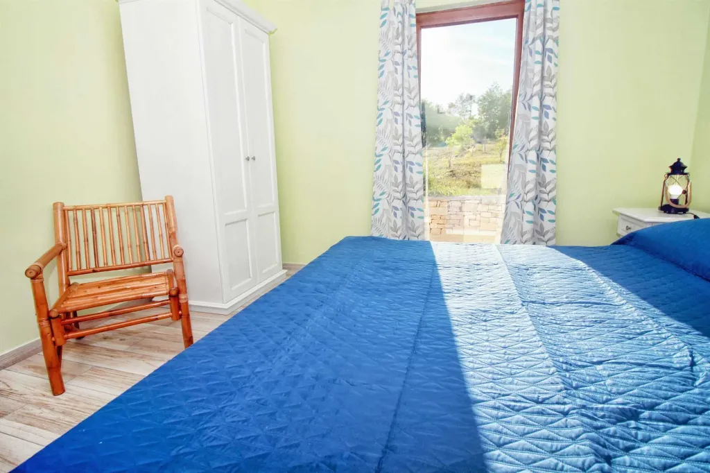 3-Bedroom Holiday House in Peruski, Croatia