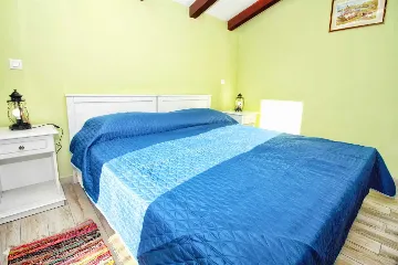 3-Bedroom Holiday House in Peruski, Croatia