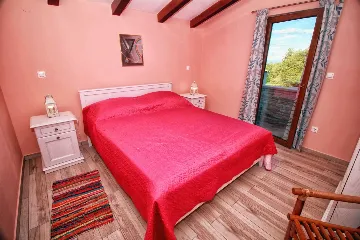 3-Bedroom Holiday House in Peruski, Croatia