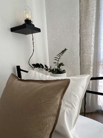 Villa for 8 Guests in Mravince with Pool & Hot Tub