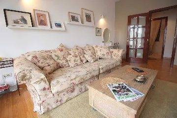 Rovinj 2-Bedroom Apartment for Up to 5 Guests