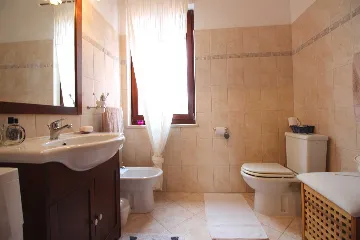 Rovinj 2-Bedroom Apartment for Up to 5 Guests