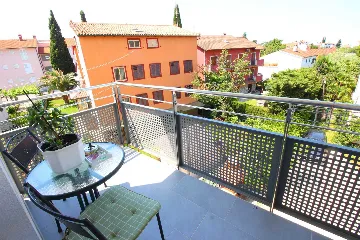 Rovinj Apartment for 4 Guests with 2 Bedrooms