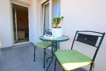 Rovinj Apartment for 4 Guests with 2 Bedrooms
