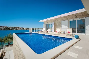 Rogoznica Villa with Heated Pool by the Sea