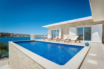 Rogoznica Villa with Heated Pool by the Sea