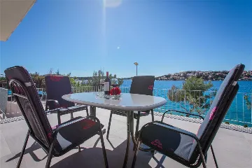 Rogoznica Villa with Heated Pool by the Sea