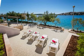 Rogoznica Villa with Heated Pool by the Sea